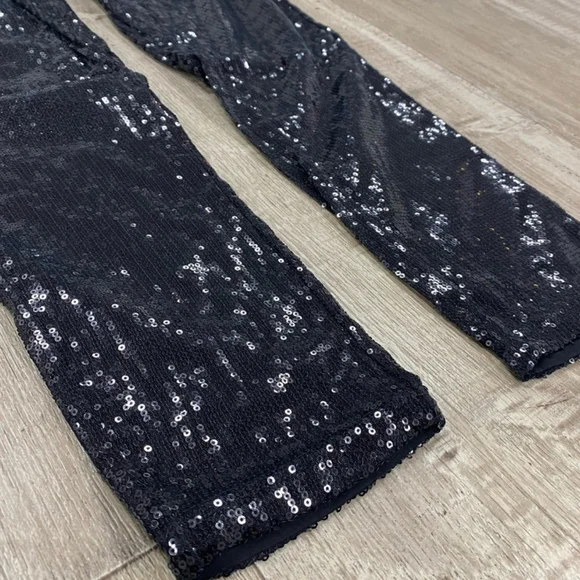 🖤 24HRS Black Sequin Drop-Crotch Joggers 🖤 - Picture 2 of 6